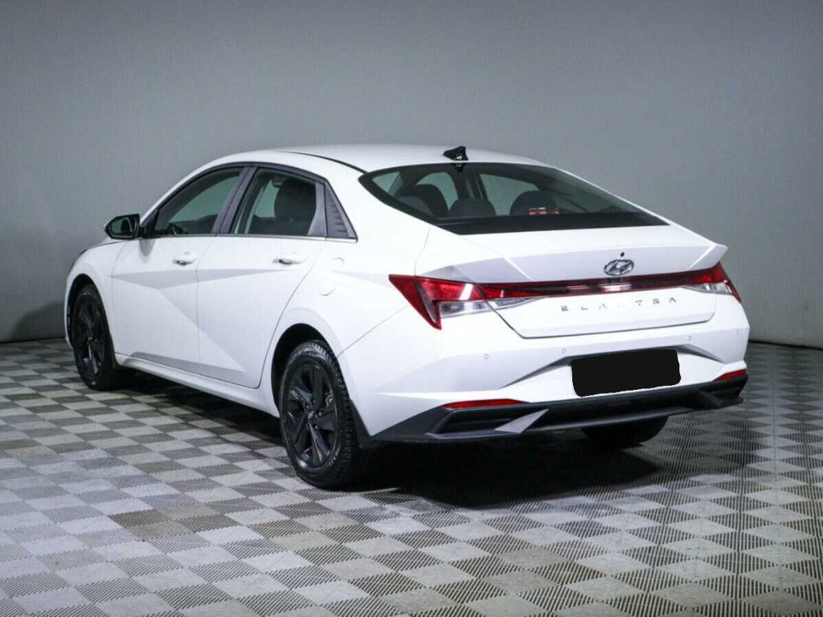 Hyundai Elantra, 2021 Фото №7
