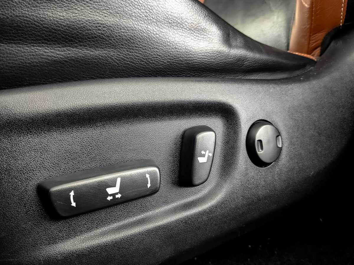 Toyota RAV4, 2013 Фото №22