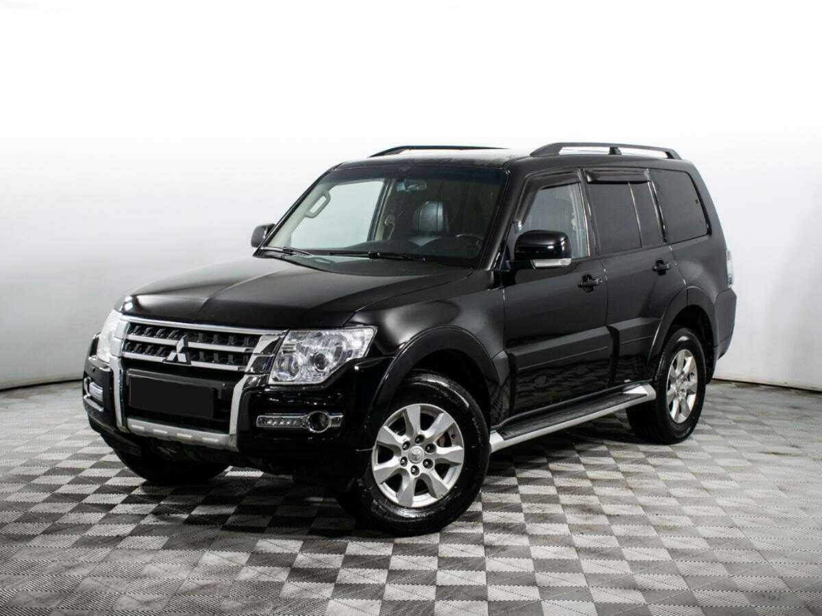 Mitsubishi Pajero, 2015 Фото №1
