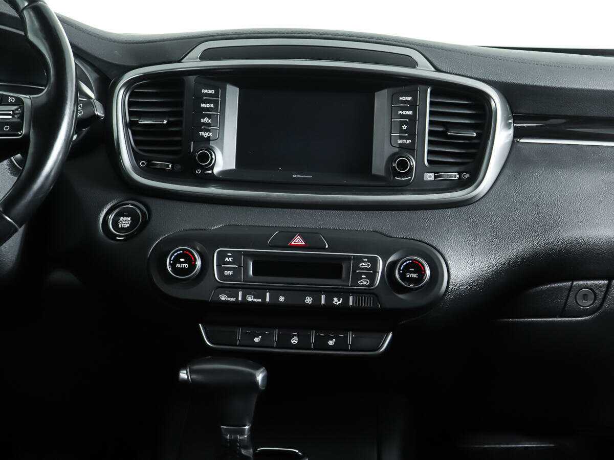Kia Sorento, 2018 Фото №11