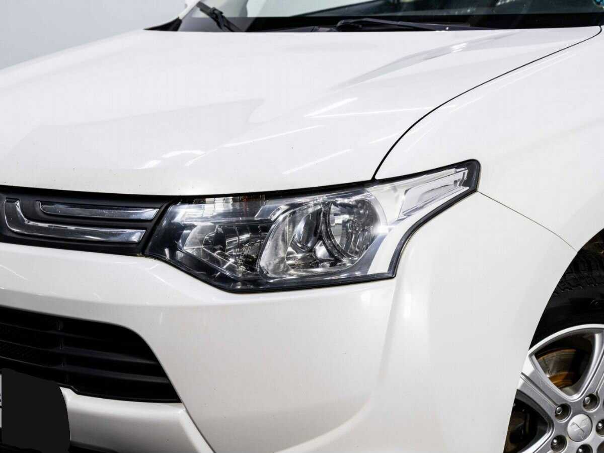 Mitsubishi Outlander, 2012 Фото №7