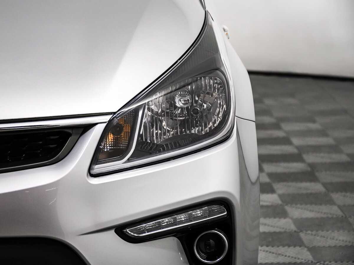 Kia Rio, 2018 Фото №14