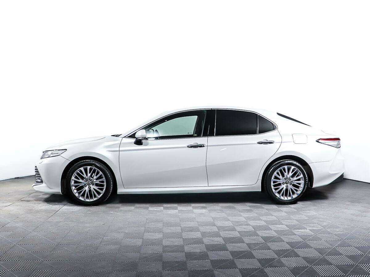 Toyota Camry, 2019 Фото №8