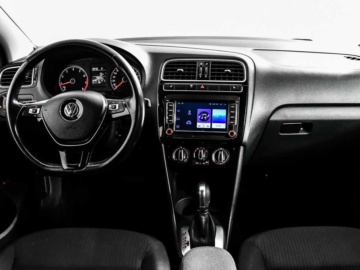 Volkswagen Polo V Рестайлинг, 2017 Фото №10