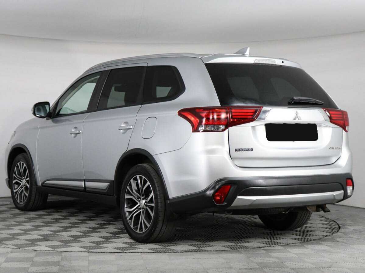 Mitsubishi Outlander, 2017 Фото №7