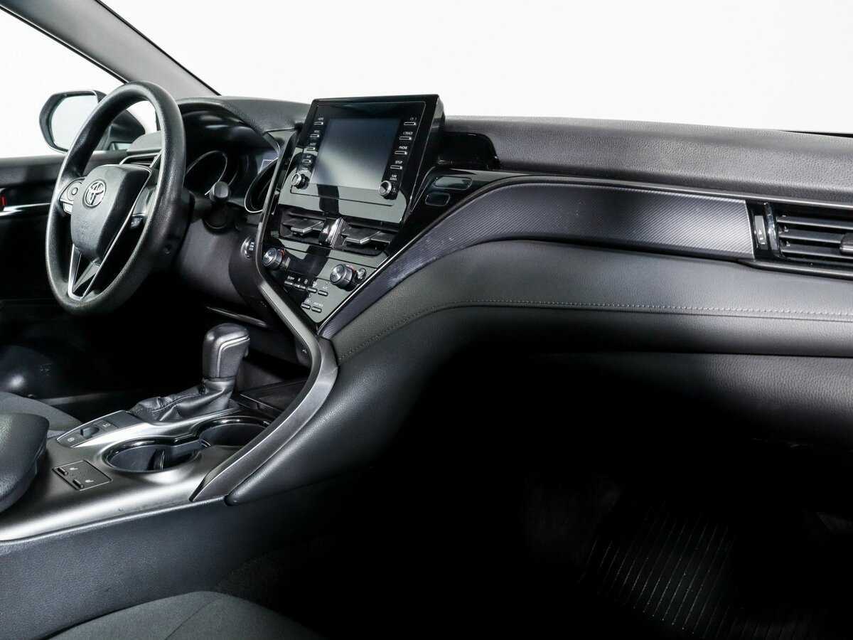 Toyota Camry, 2021 Фото №6