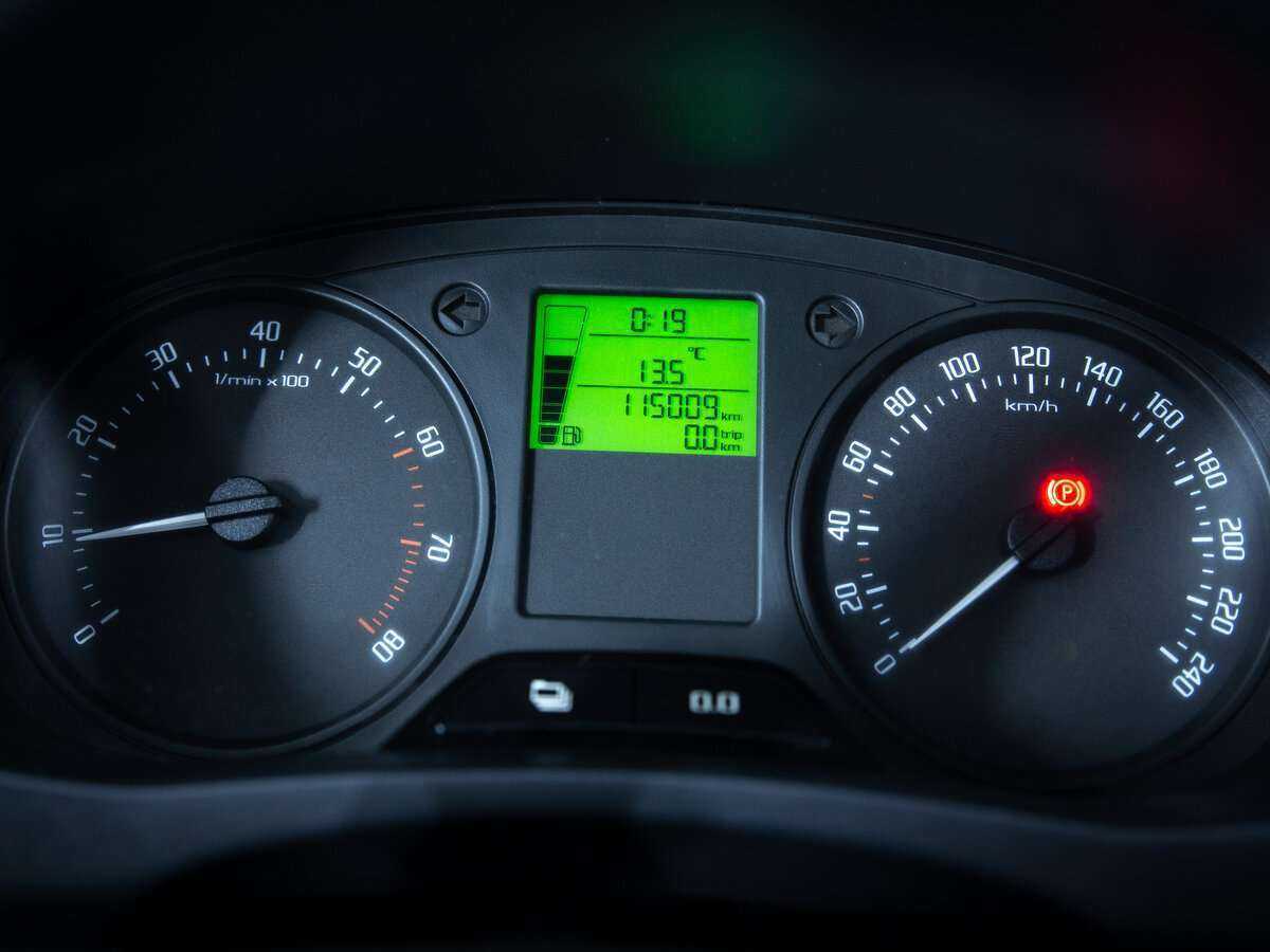 Skoda Fabia, 2013 Фото №15