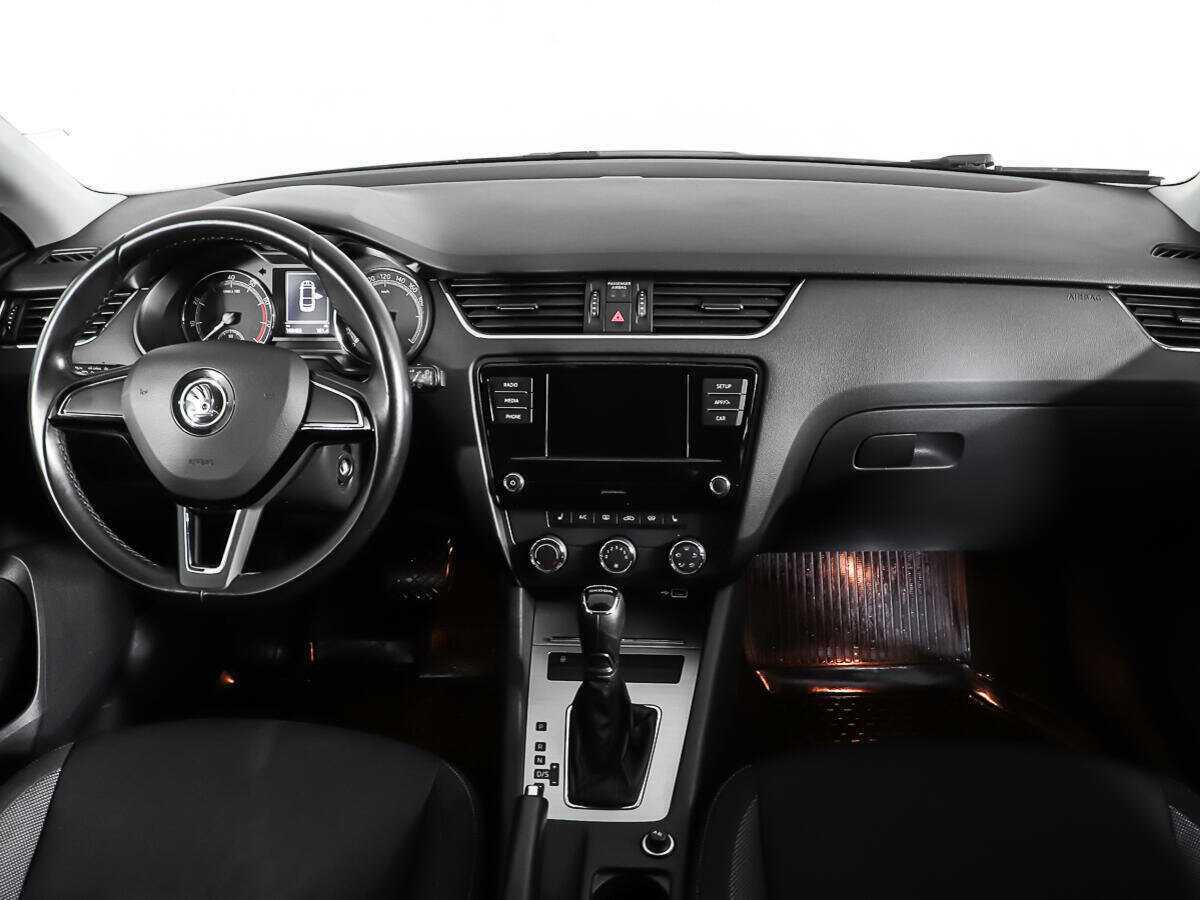 Skoda Octavia, 2019 Фото №11