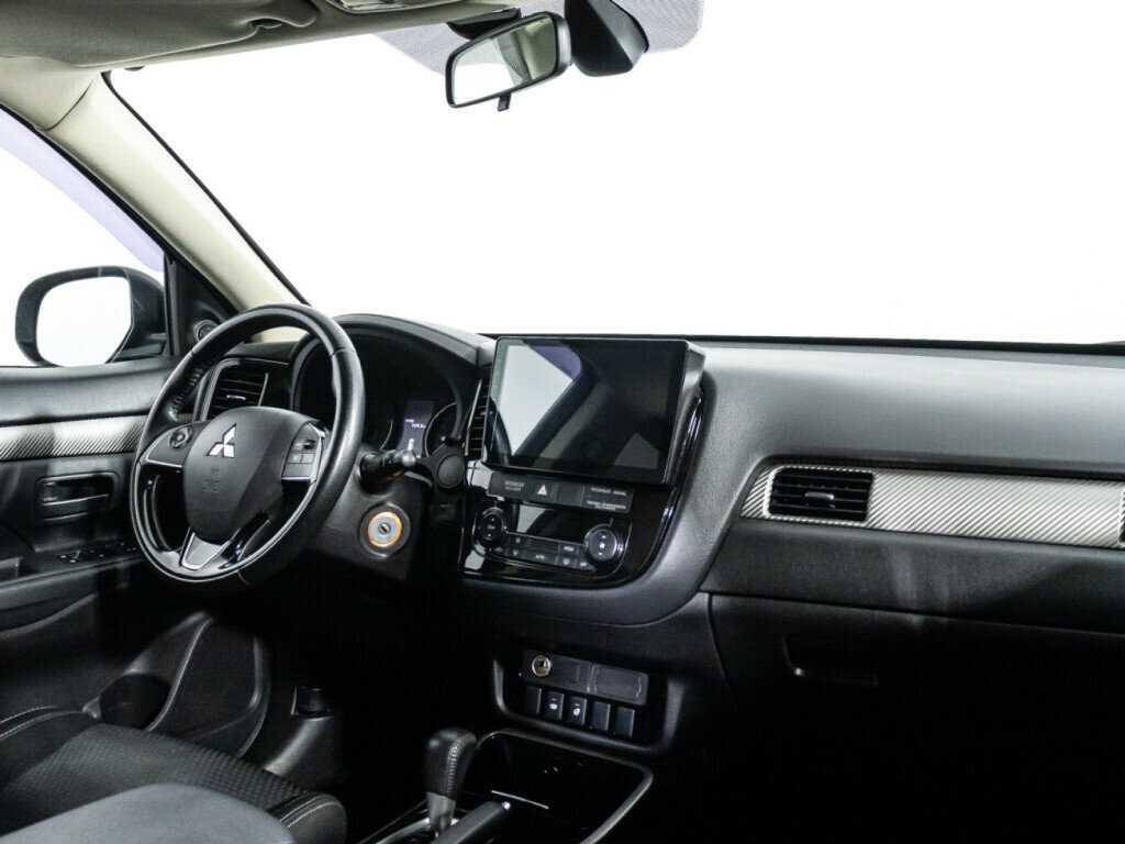 Mitsubishi Outlander, 2017 Фото №9