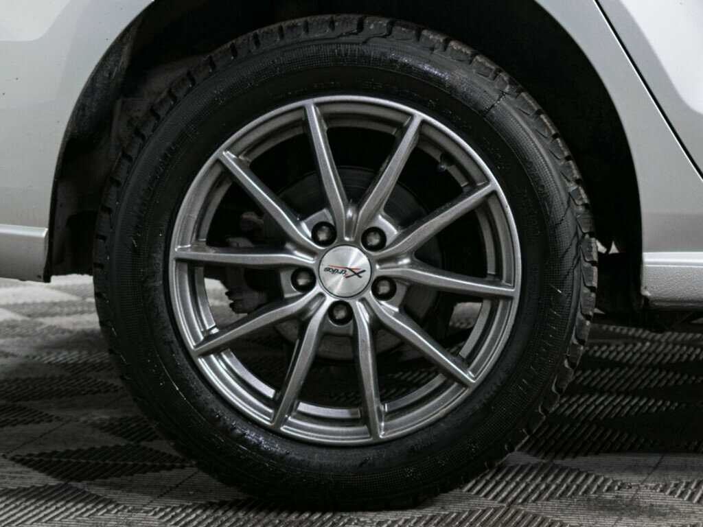 Volkswagen Polo, 2016 Фото №13