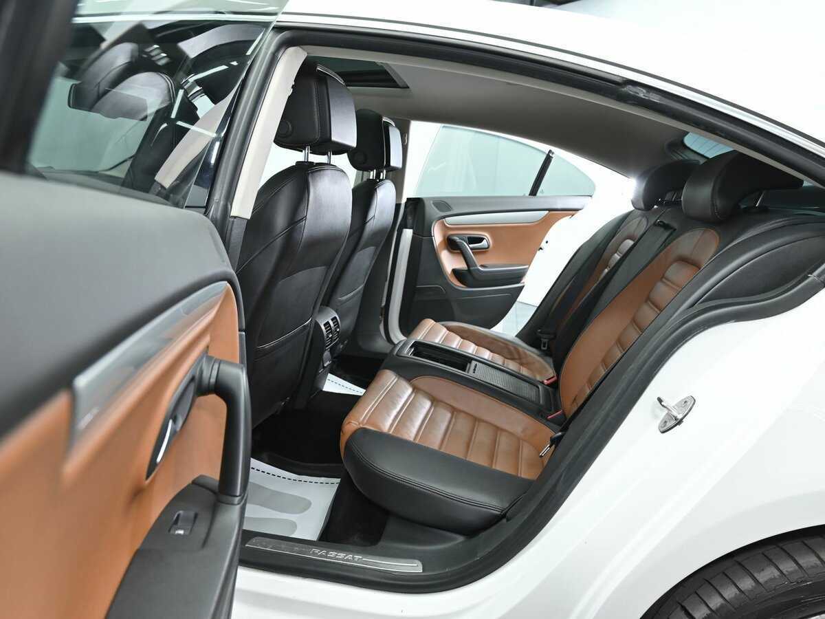 Volkswagen Passat CC, 2013 Фото №12