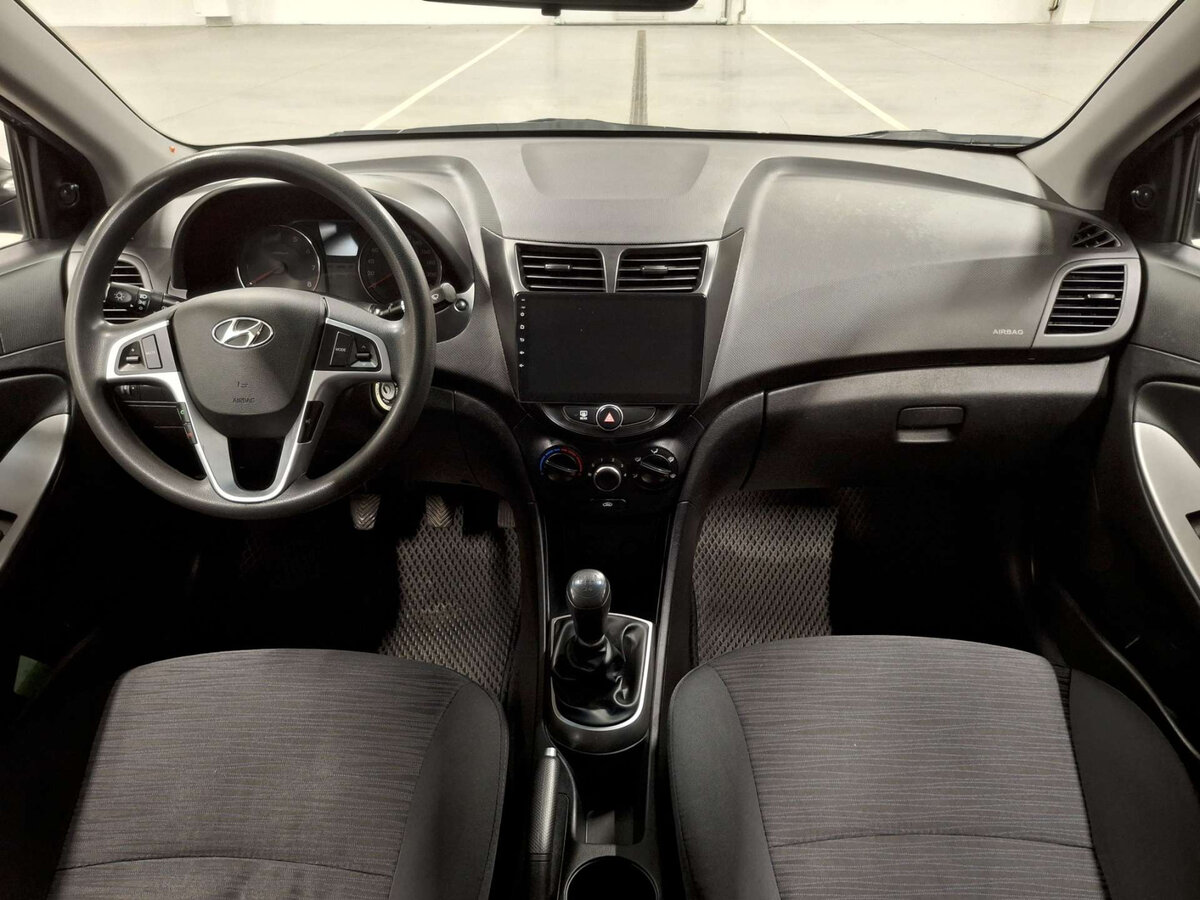 Hyundai Solaris I Рестайлинг, 2016 Фото №14