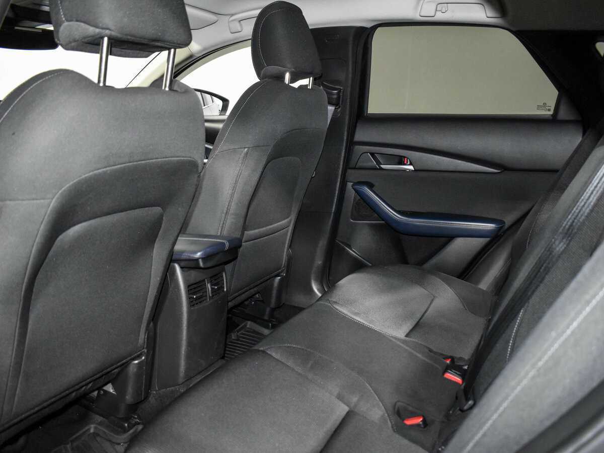 Mazda CX-30, 2020 Фото №13