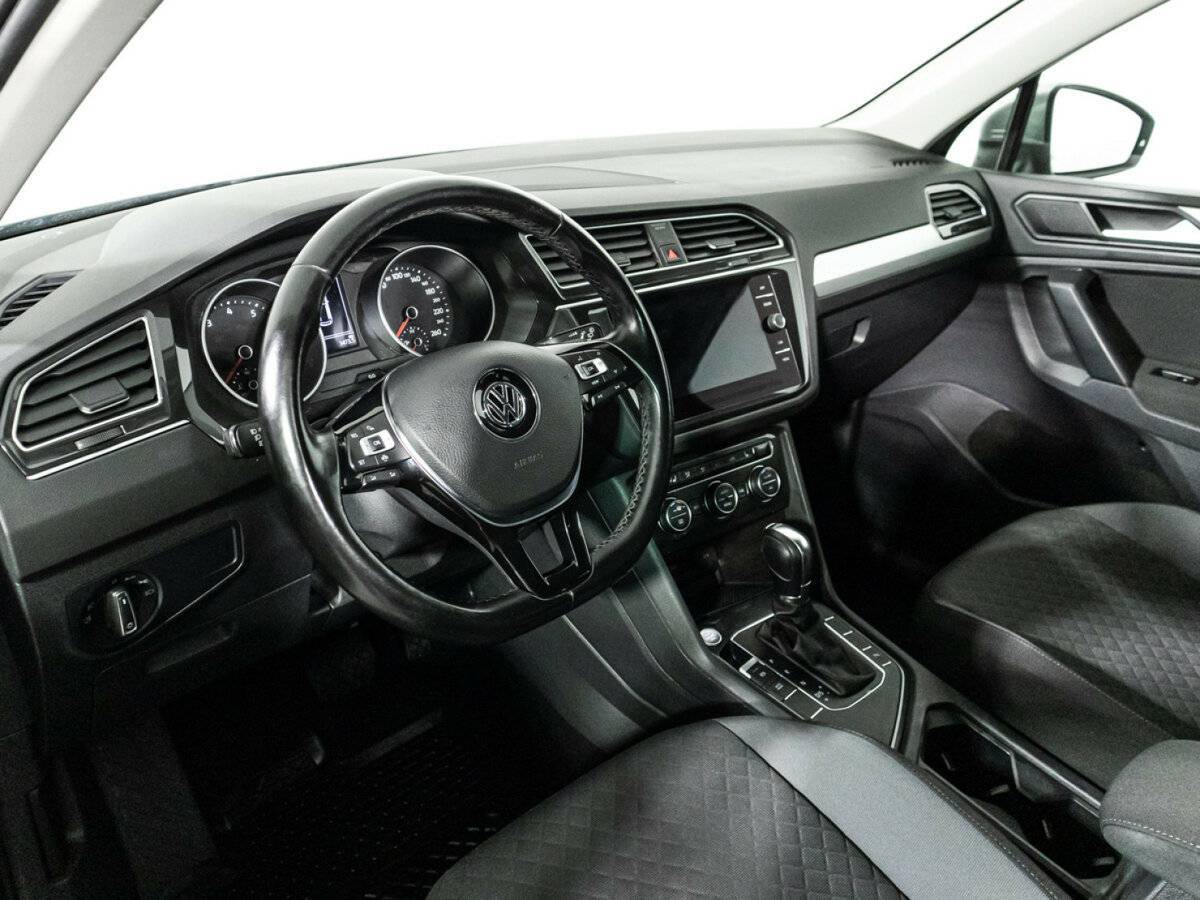 Volkswagen Tiguan, 2019 Фото №11