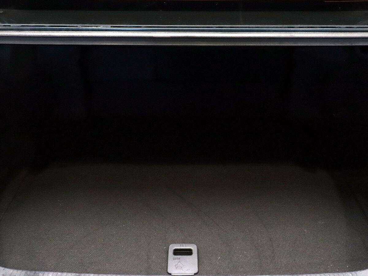 Toyota Camry, 2019 Фото №10