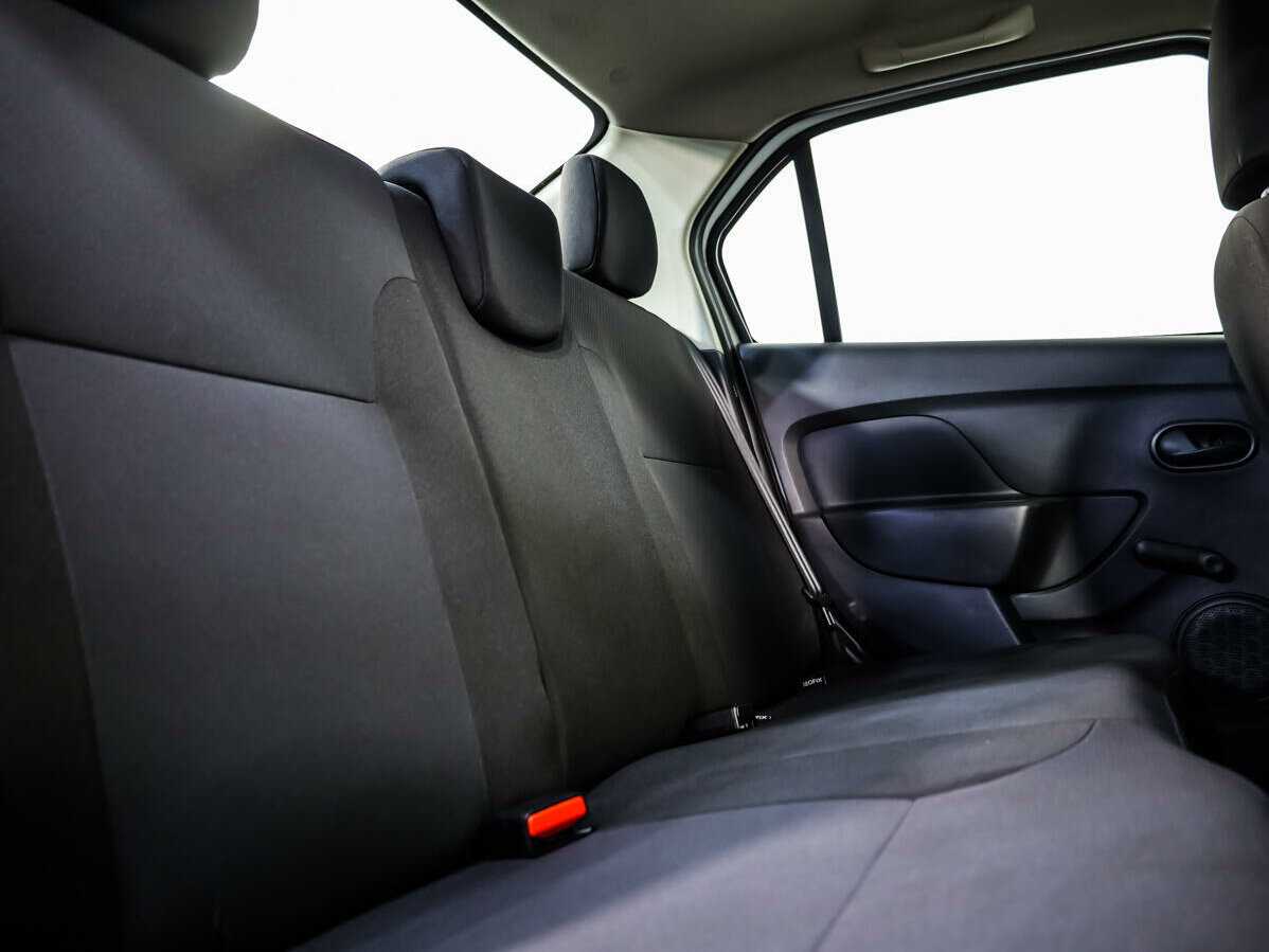 Renault Logan, 2019 Фото №11