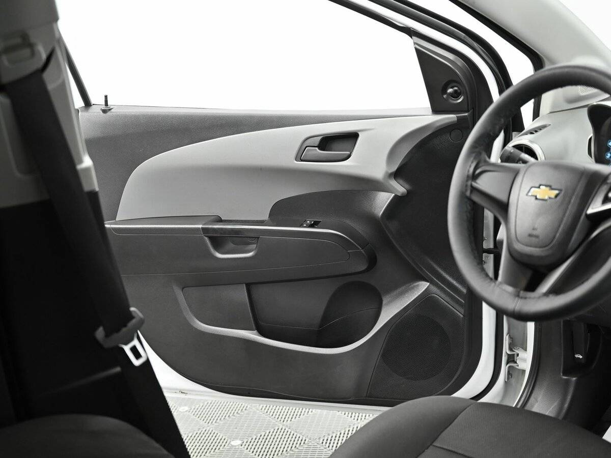 Chevrolet Aveo, 2012 Фото №6