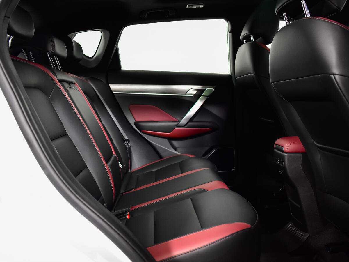 Geely Coolray, 2022 Фото №10