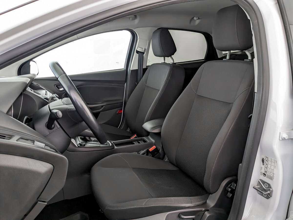Ford Focus, 2018 Фото №16