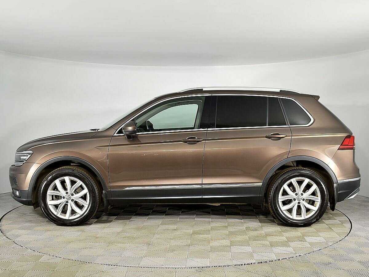 Volkswagen Tiguan, 2018 Фото №6
