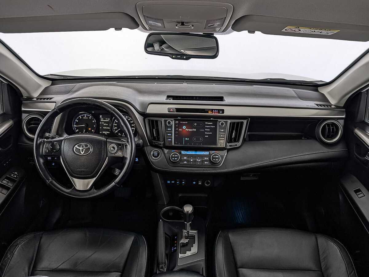 Toyota RAV4, 2018 Фото №12