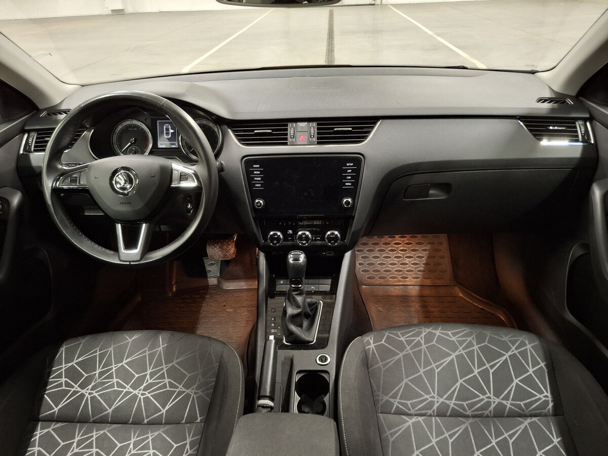 Skoda Octavia III (A7) Рестайлинг, 2020 Фото №14