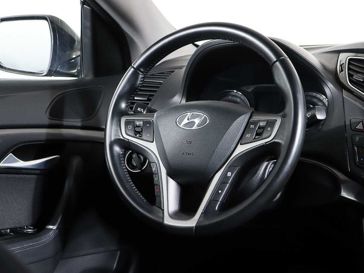 Hyundai i40, 2015 Фото №15