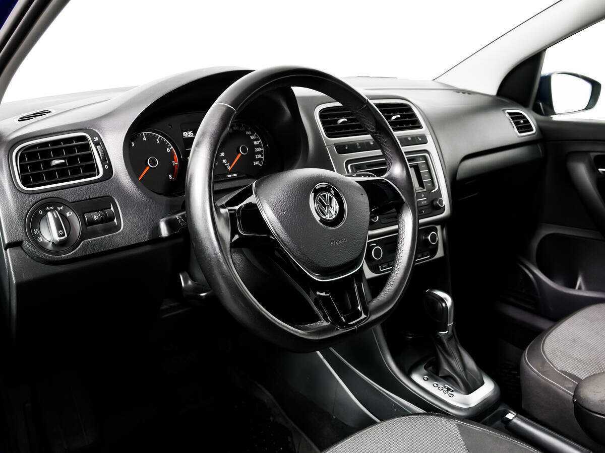 Volkswagen Polo, 2017 Фото №13
