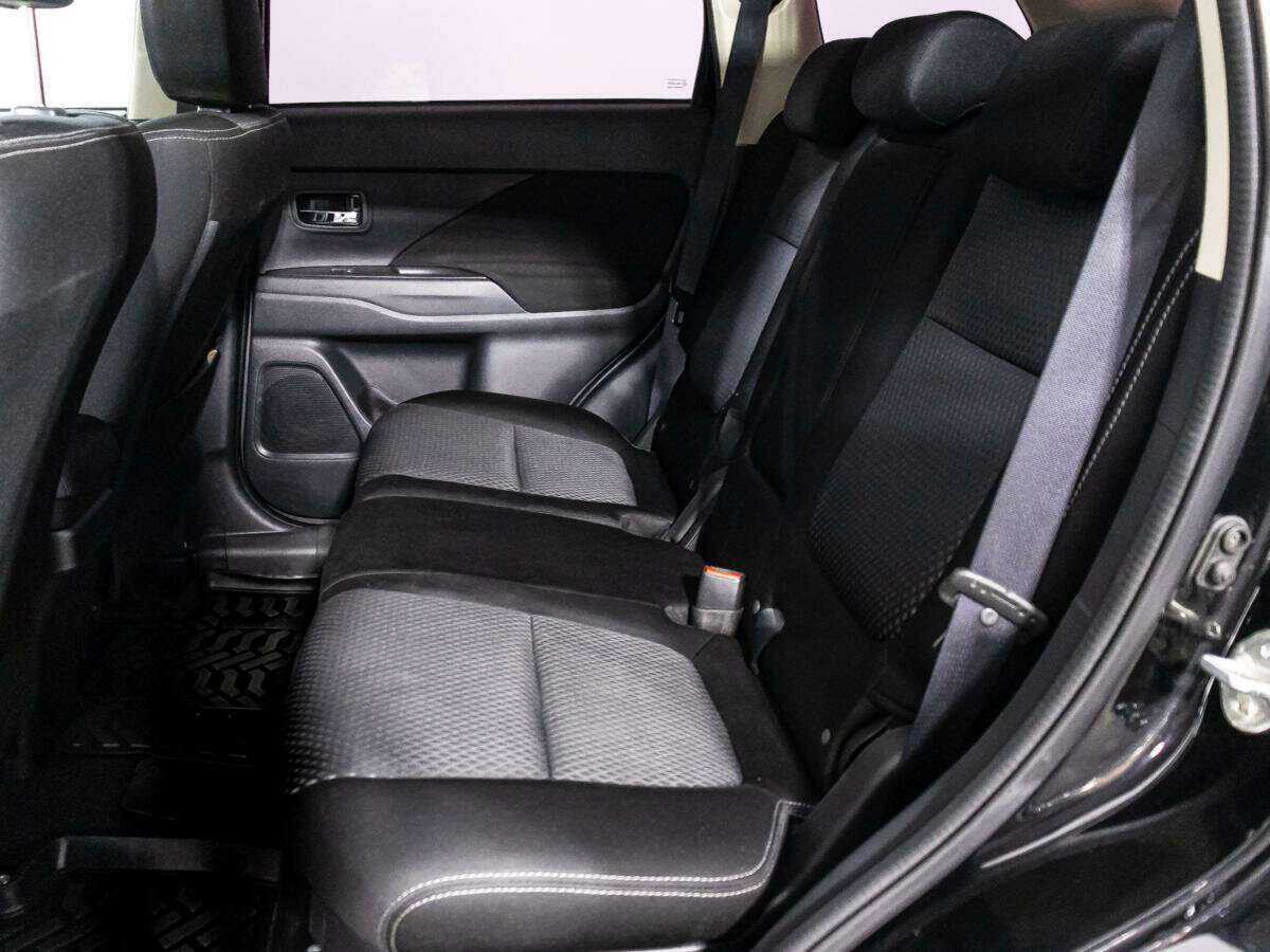 Mitsubishi Outlander, 2016 Фото №10