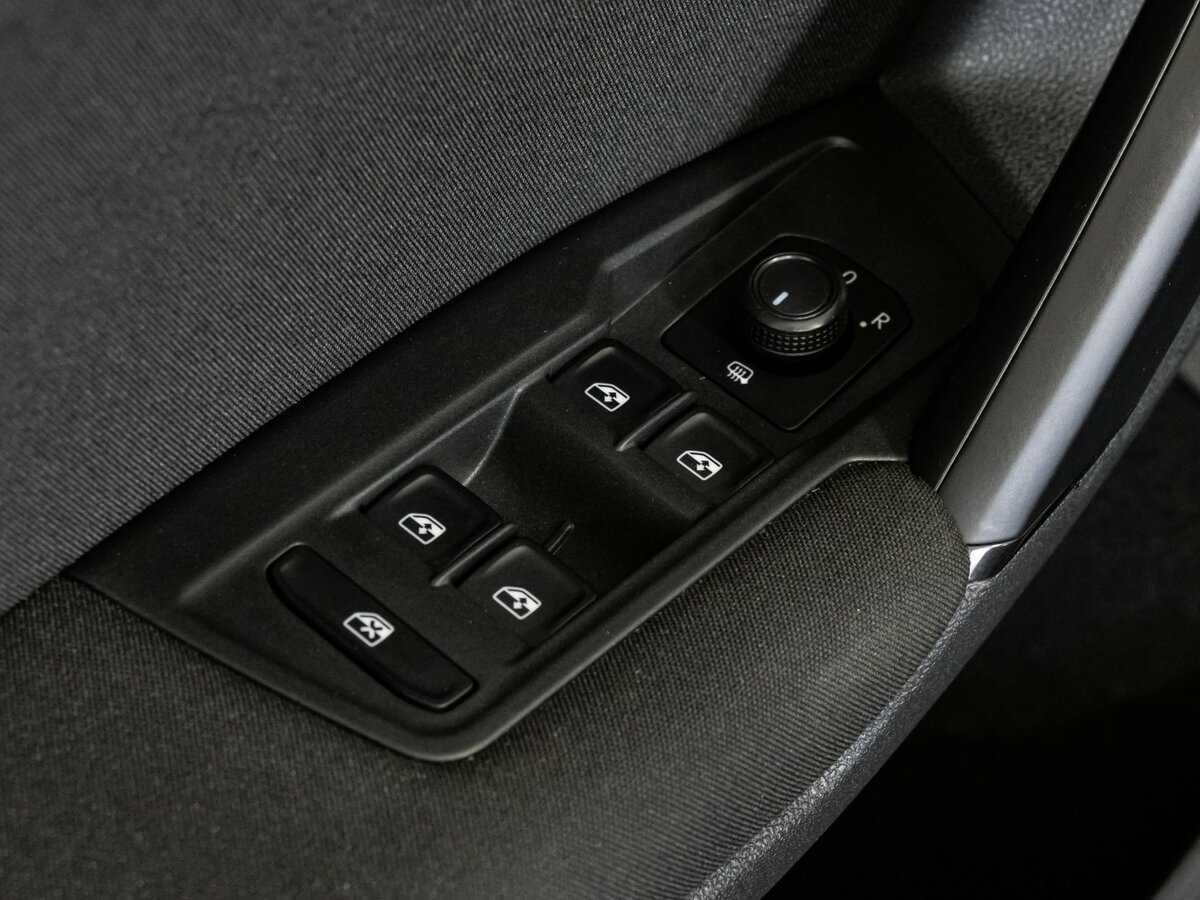 Volkswagen Tiguan, 2017 Фото №17