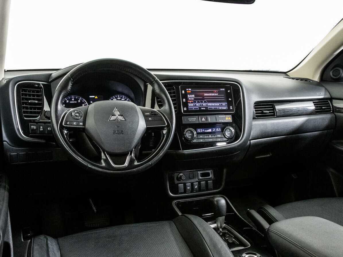 Mitsubishi Outlander, 2018 Фото №9