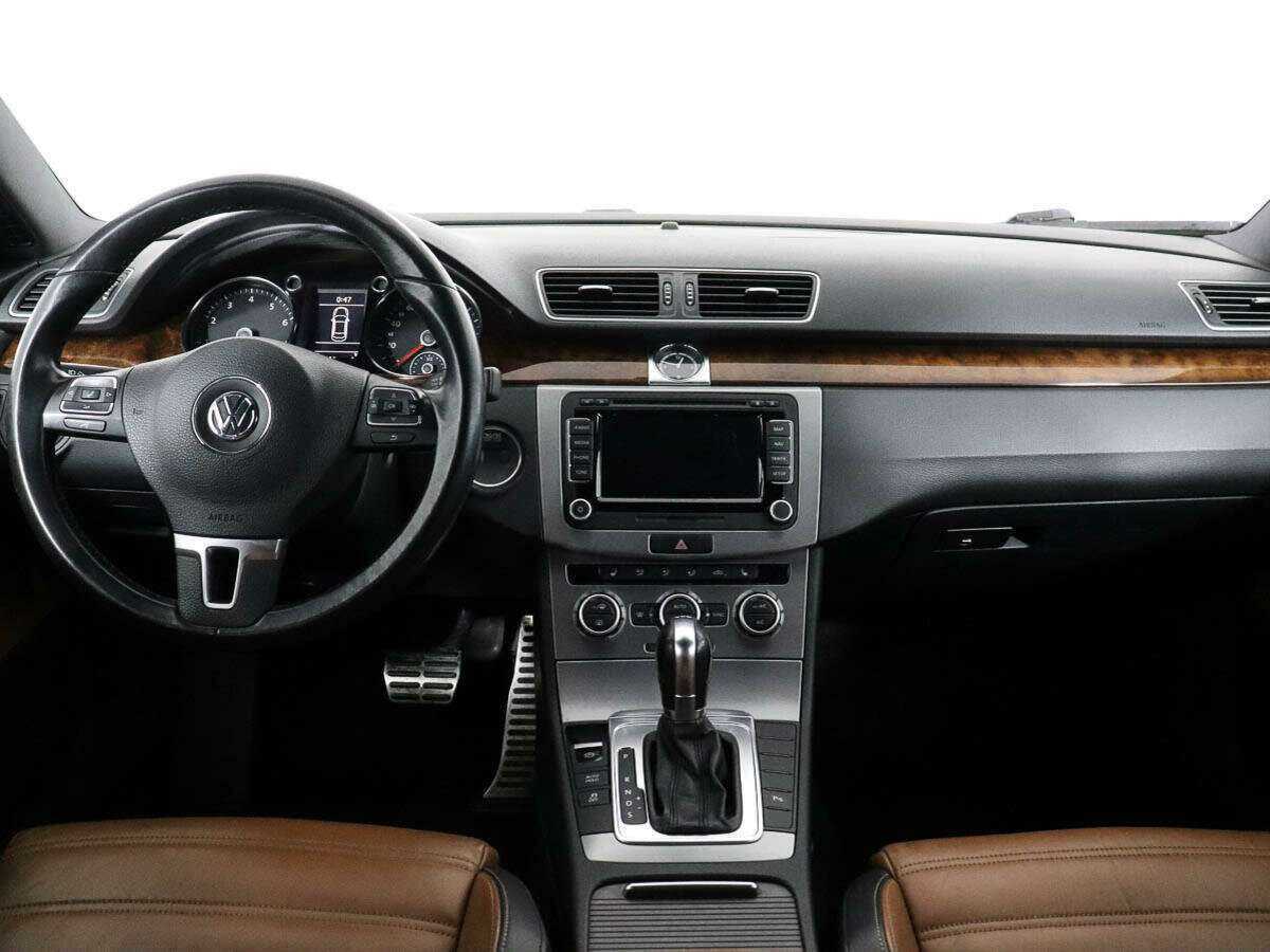 Volkswagen Passat CC, 2012 Фото №11