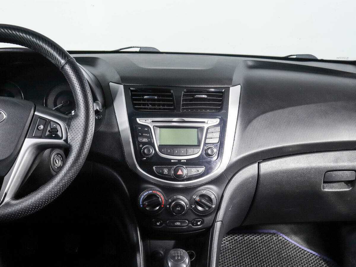 Hyundai Solaris, 2013 Фото №11