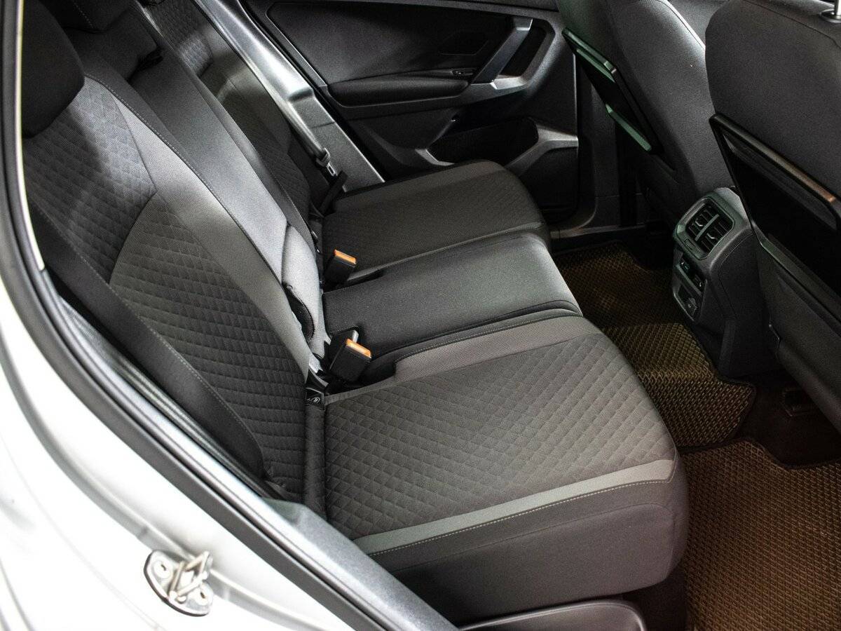 Volkswagen Tiguan, 2017 Фото №8