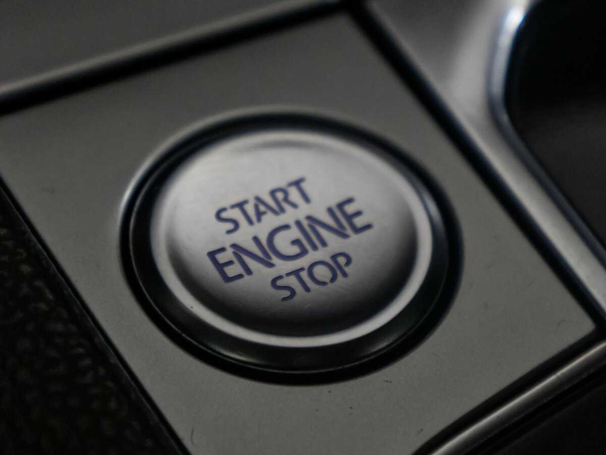 Volkswagen Passat, 2018 Фото №13