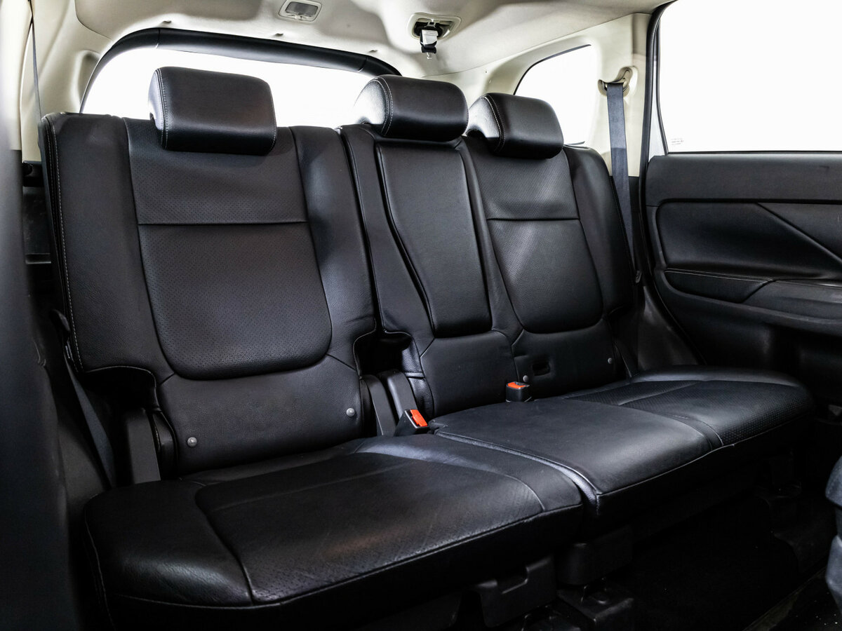 Mitsubishi Outlander III Рестайлинг 2, 2017 Фото №17