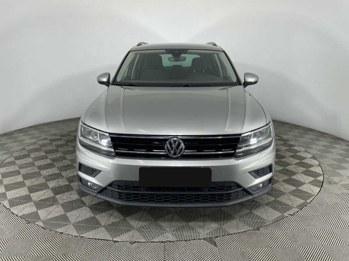 Volkswagen Tiguan, 2019 Фото №2