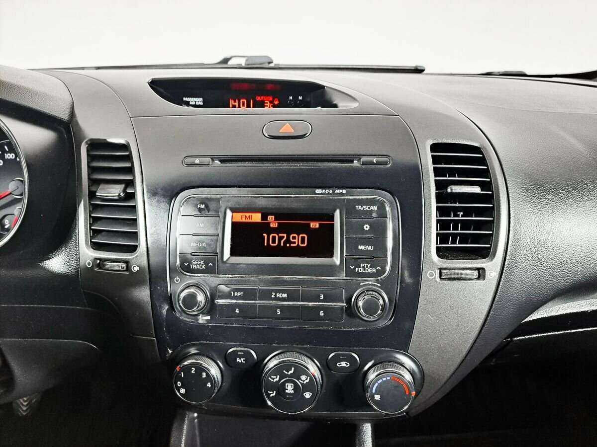 Kia Cerato, 2013 Фото №11