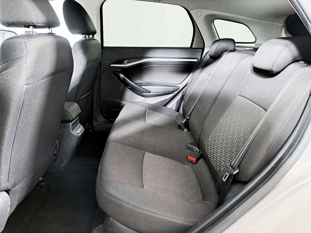 Lada (ВАЗ) Vesta SW, 2019 Фото №7