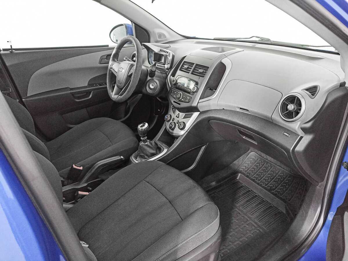 Chevrolet Aveo, 2012 Фото №9