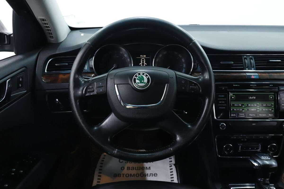 Skoda Superb DSG, 2013 Фото №12