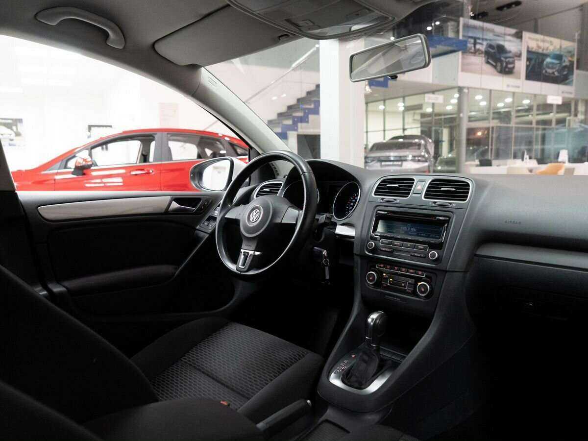 Volkswagen Golf, 2012 Фото №16