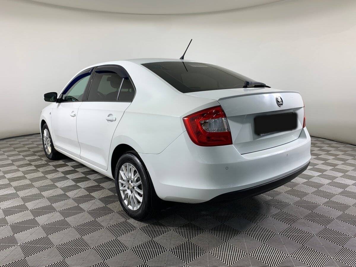 Skoda Rapid, 2015 Фото №7