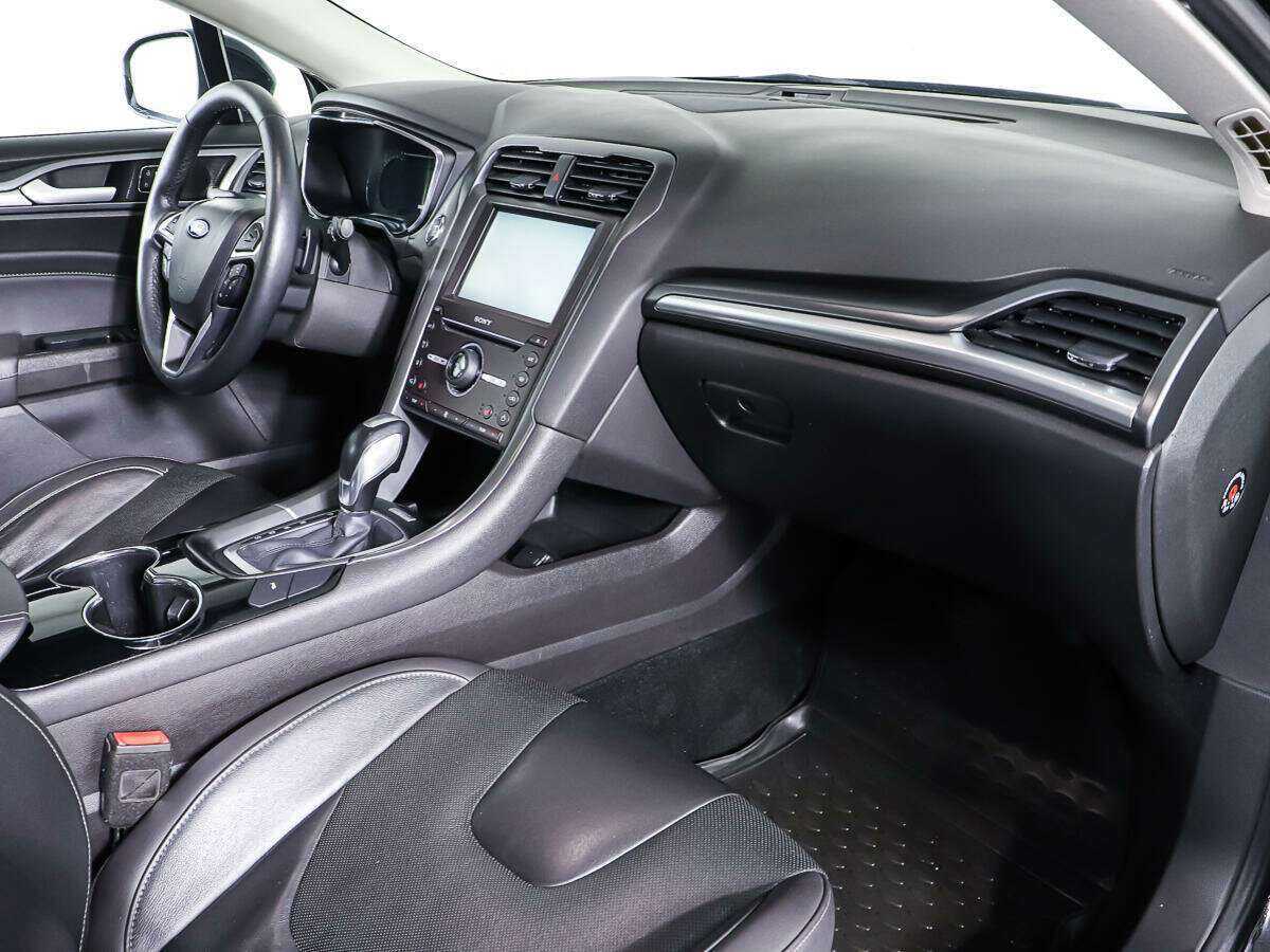 Ford Mondeo, 2015 Фото №9
