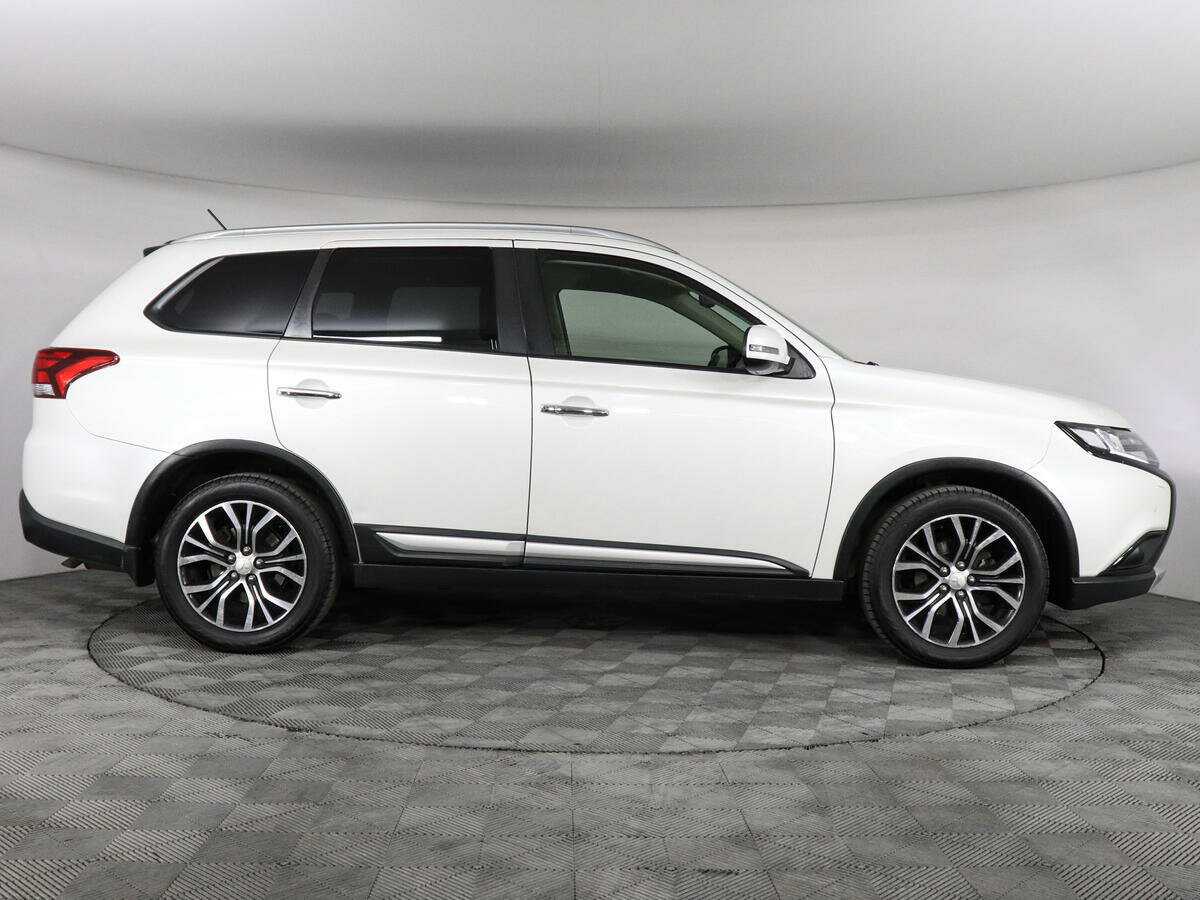 Mitsubishi Outlander, 2016 Фото №4
