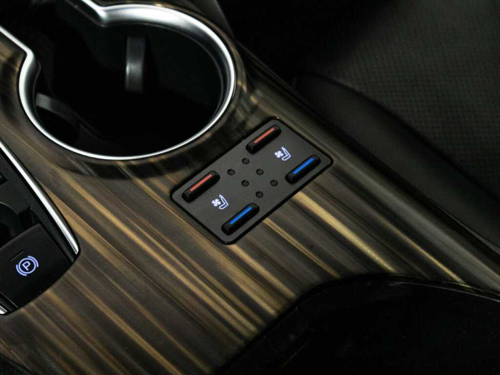 Toyota Camry, 2019 Фото №21