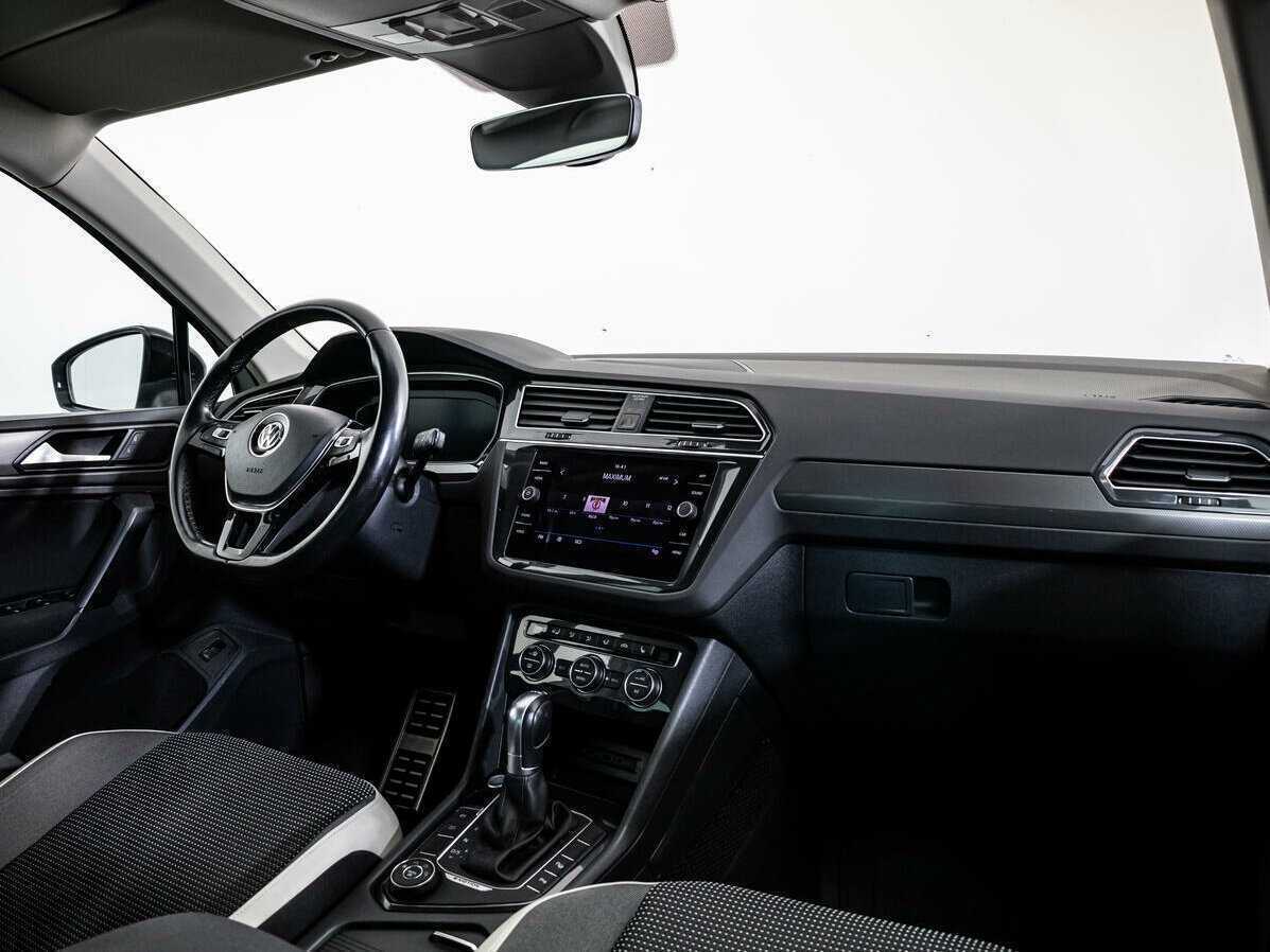 Volkswagen Tiguan, 2019 Фото №9