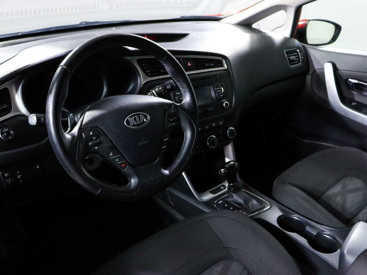 Kia Ceed, 2016 Фото №14