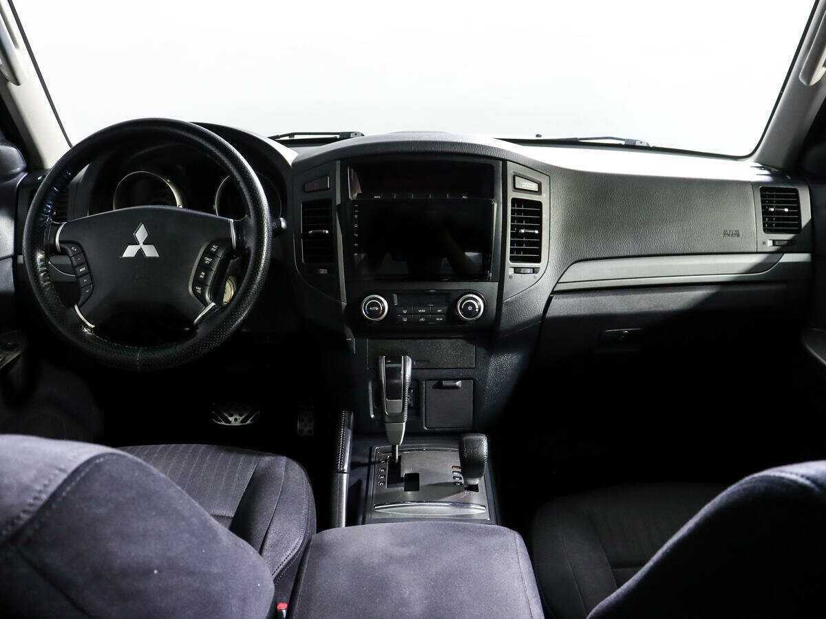 Mitsubishi Pajero, 2012 Фото №10