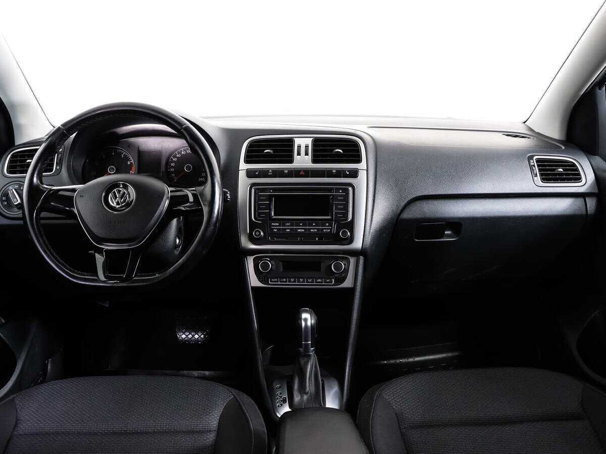 Volkswagen Polo, 2017 Фото №9